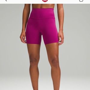 Lululemon shorts size 6 6in